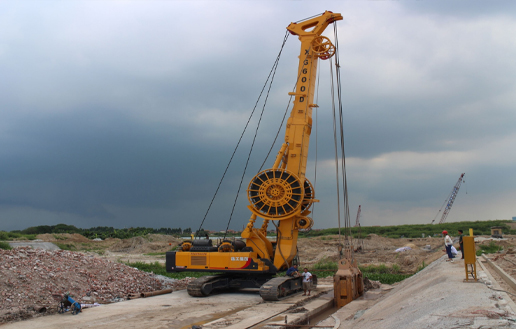 Diaphragm wall grabber in Indonesia