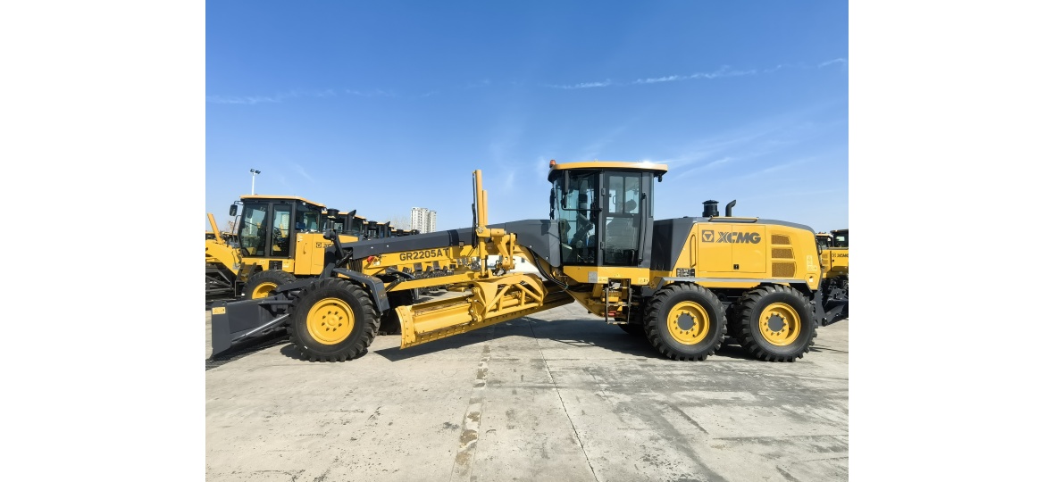 GR2205AT